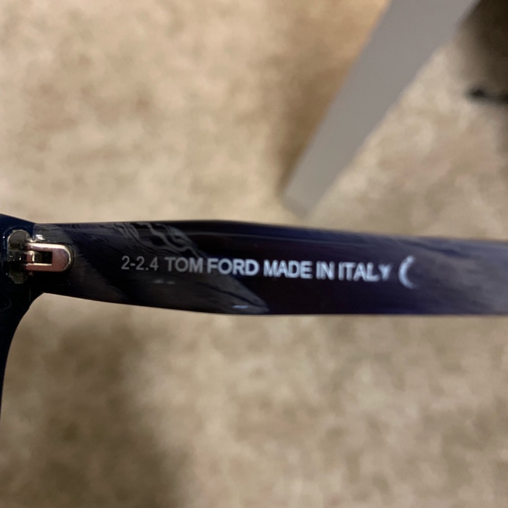 Tom Ford Sunglasses - Picture 6 of 6